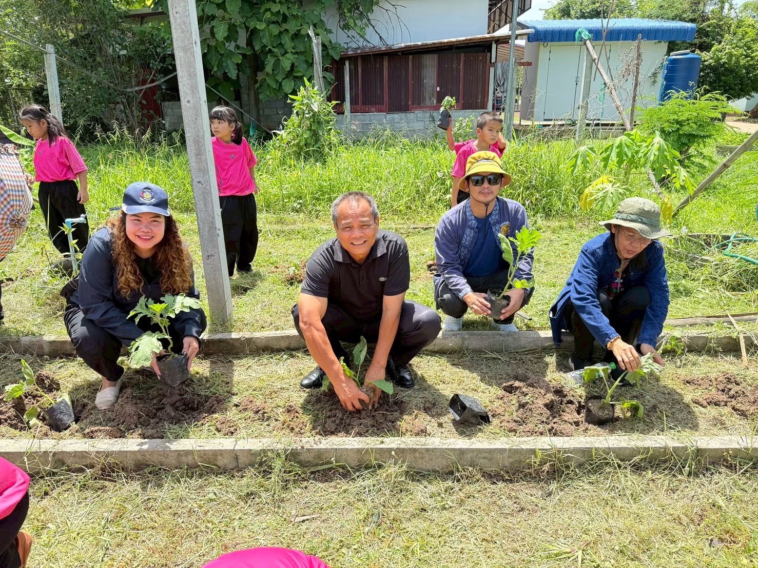 สร้างความมั่นคงทางอาหารเพื่อให้ประชาชนได้ลดรายจ่ายในครัวเรือนสร้างรายได้ให้กับครอบครัว  เพื่อเป็นการเตรียมความพร้อมด้านความมั่นคงทางอาหาร รองรับวิกฤตที่อาจเกิดขึ้นในอนาคต