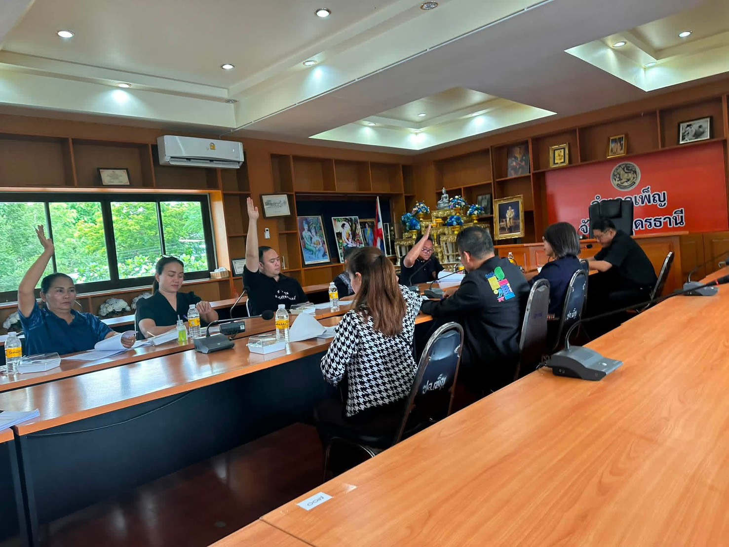 สำนักงานพัฒนาชุมชนอำเภอเพ็ญ จัดประชุมคณะอนุกรรมการกลั่นกรองและติดตามการดำเนินงานกองทุนพัฒนาบทบาทสตรี 