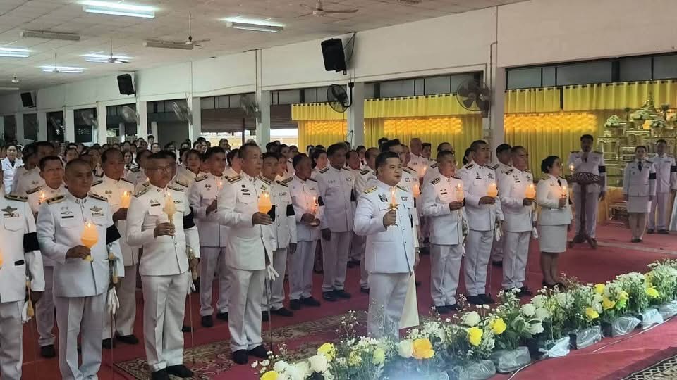 สำนักงานพัฒนาชุมชนอำเภอเพ็ญ ร่วมกิจกรรมเฉลิมพระเกียรติพระบาทสมเด็จพระเจ้าอยู่หัว เนื่องในโอกาสวันเฉลิมพระชนมพรรษา พระบาทสมเด็จพระเจ้าอยู่หัว 28 กรกฎาคม 2569
